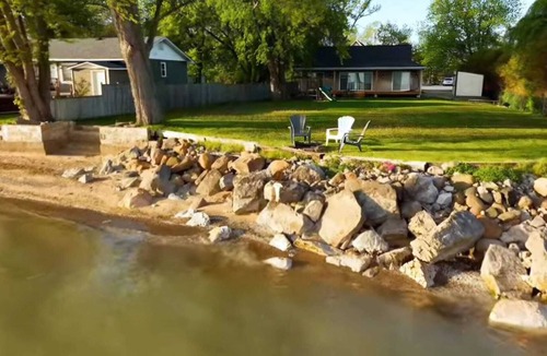 Amherstburg Apartment | Lake Erie Retreat: Waterfront Cozy Apartment