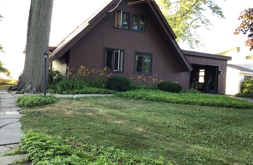 Van Buren Bay House | Lake Erie Water Front House Available in July