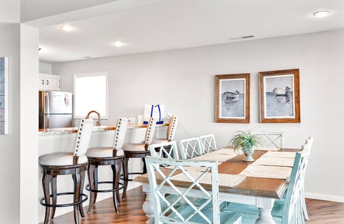 Village of Four Seasons Condo | Lake Escape at Regatta Bay! 3 bedrooms and 3 bath!