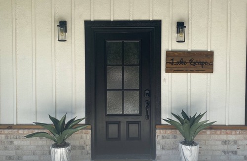 Sulphur House | “Lake Escape”- Lake House @ Lake of Arbuckle’s