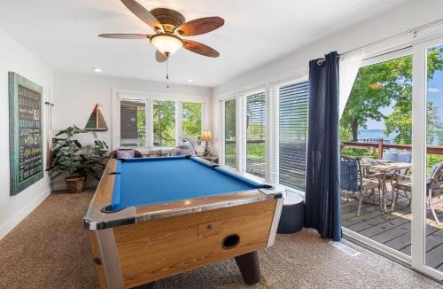 Branson House | Lake Escape Lakefront Lodge at Red Bud Cove