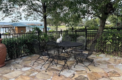 West Livingston House | Lake Escape on 6 Acres with Goats & Donkeys