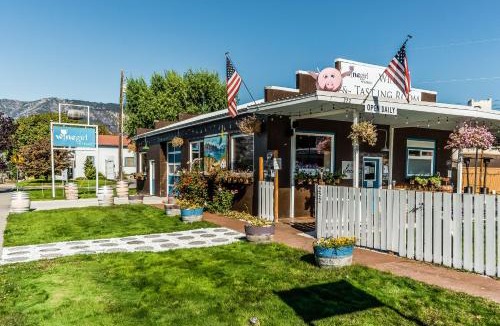 Willow Point House | Lake Escape