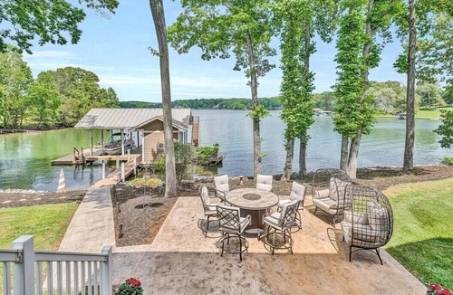 Westlake Corner House | Lake Estate!