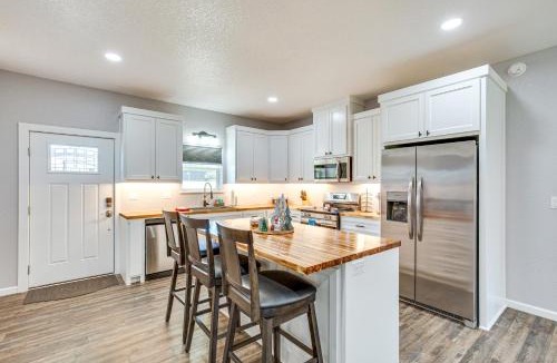 Quitman House | Lake Fork Cabin w/Boat Launch & Fishing Pier