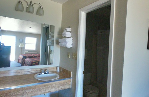 Alba Hotel | Lake Fork Resort