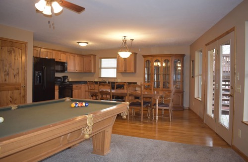 Lakeside Estates House | LAKE FRONT! 15 Beds, 2 kitchens, 2 living rms, HUGE dock w 2 covered boat slips!