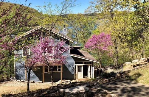 Sylvan Shores House | Lake Front Access, Views, Firepit, Kayaks, Family