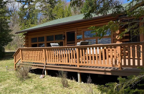 Owls Head Cabin | Lake Front Adirondack Indian Lake Cabin