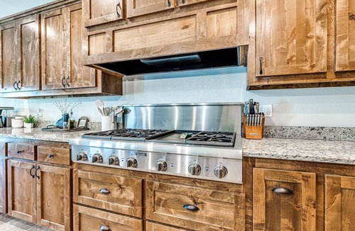 Eufaula House | Lake front, Boat slip access, Sauna, Fire pit