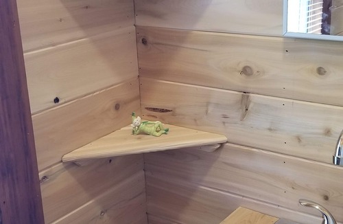 Burlington Cabin | Lake front Cabin cir 1893