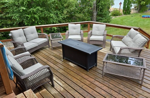 Beaconia Cottage | Lake Front Cabin on Gull Lake