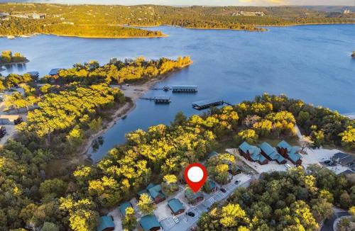 Indian Point House | Lake Front Cabin on Indian Point