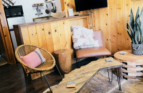 June Lake Cabin | Lake Front Cabins