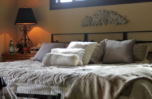 McKenna Bed & Breakfast | Lake Front Castle Style Custom Home Balcony Suites