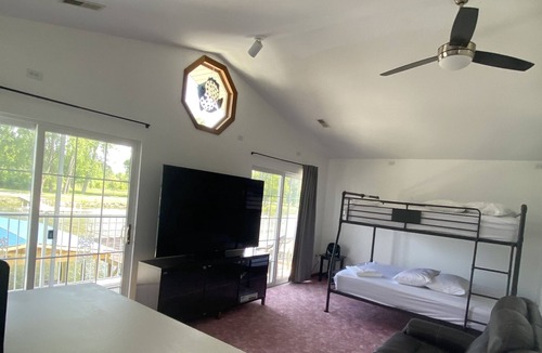 Saint Johns House | Lake front cottage