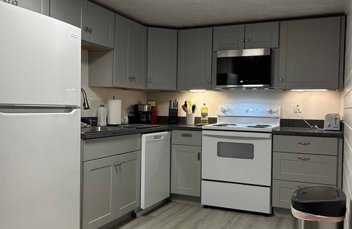 Medical Lake House | Lake Front Cozy 2 BR Unit