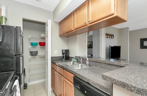 Brandon Condo | Lake Front - Ground Level - 2 bedroom 2 bath