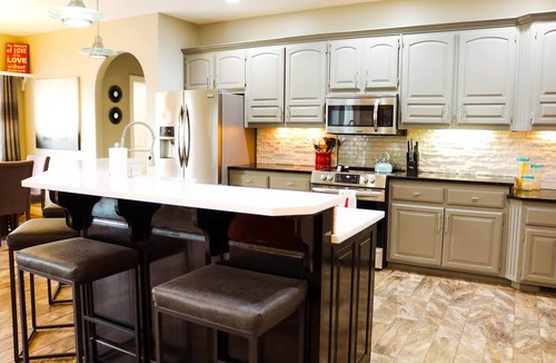 Carl Junction House | Lake Front, Heated Pool Year-Round