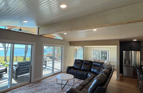 Star Harbor House | Lake front home in Star HarbornLakeside 9 Getaway