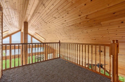 Garrison House | Lake front home on beautiful Lake Mille Lacs with a 210 degree view of the lake.