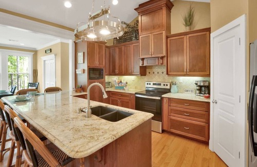 Appling House | Lake front home, private dock, pet friendly