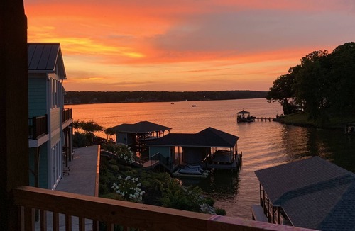 Mount Gilead House | Lake Front home with panoramic views