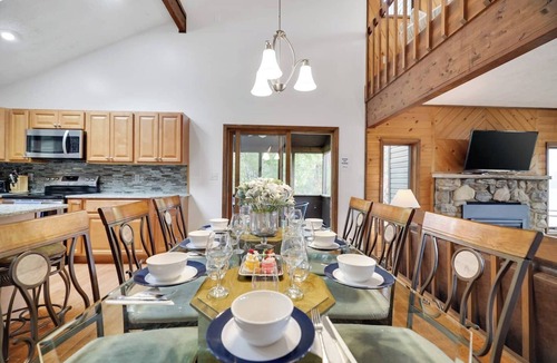Gouldsboro House | Lake Front | Hot Tub | Fire Pit | Kayaks On Site| Pool Table