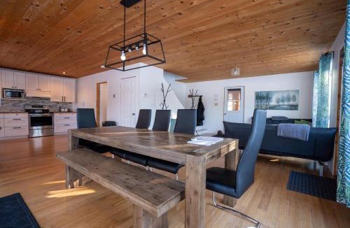 Saint-Didace Ski Chalet | Lake front in the woods Newly furnished