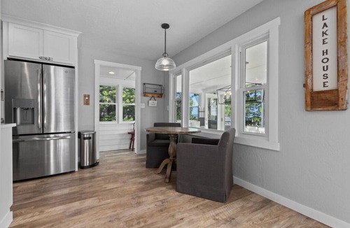 Winneconne House | LAKE FRONT! Kayaks|Paddleboards