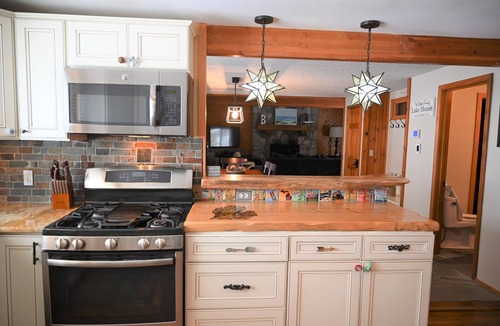 Boyne City House | Lake Front, Lake Charlevoix, Large Park like setting.