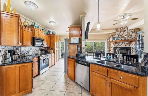 Eureka Springs House | Lake Front, Lake Access, Fire Pit, Pet Friendly