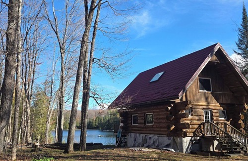 Irondale Cabin | Lake Front Log Cabin