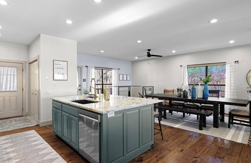 Beaver Shores House | Lake front oasis on Beaver Lake/Rogers