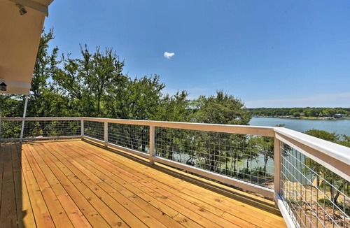 Lake Brownwood House | Lake Front Paradise, with Spectacular views!