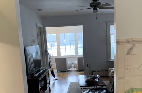 Kinnelon Cottage | Lake Front Patio