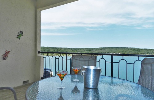 Highland Lake Estates Condo | Lake front retreat at the Island on Lake Travis -1