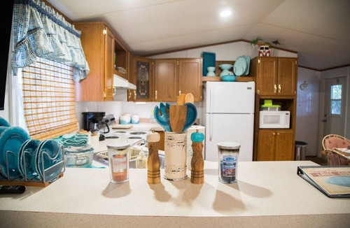 Eufaula House | Lake front retreat, covered boat dock, large deck, fenced play area, RV parking