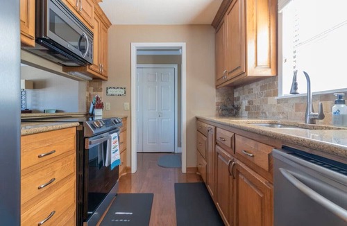 Rockwell Condo | Lake Front