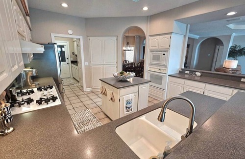 Hot Springs Village House | Lake Front Oasis on Lake Balboa w/opt Boat Rental