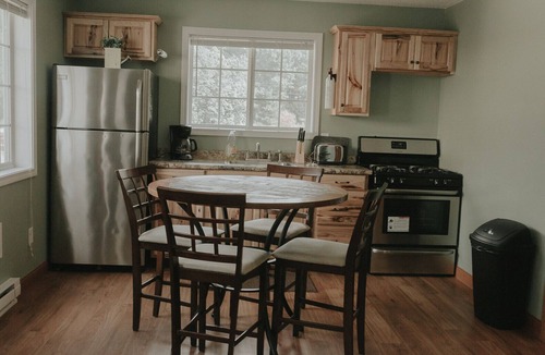 Grandy Cabin | Lake Front Vacation Rental Near Mille Lacs On Ann Lake