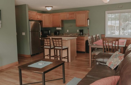 Grandy Cabin | Lake Front Vacation Rental Near Mille Lacs On Ann Lake