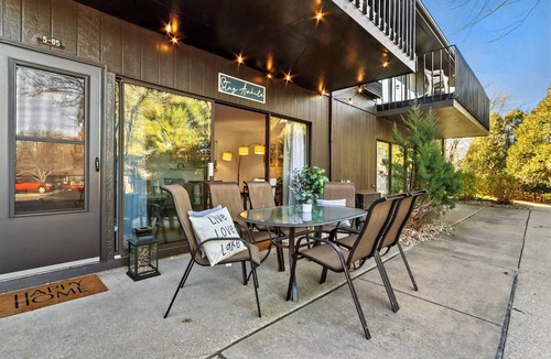 Lake Geneva Condo | Lake Geneva Getaway | King Bed Fireplace Pool