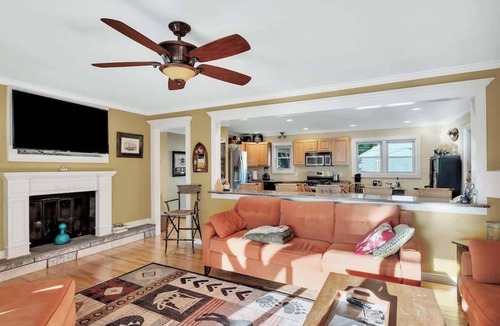 Warren County House | Lake George Private Compound w/Dock Access