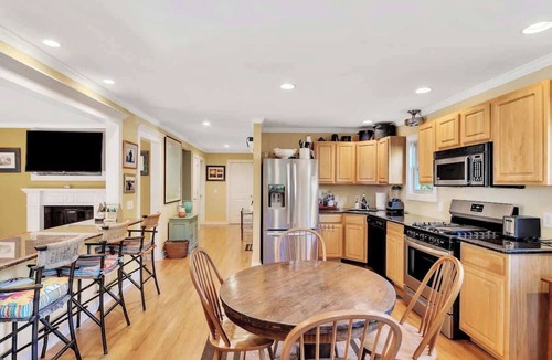 Warren County House | Lake George Private Compound w/Dock Access