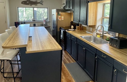 Higden House | Lake Getaway at The Canyon