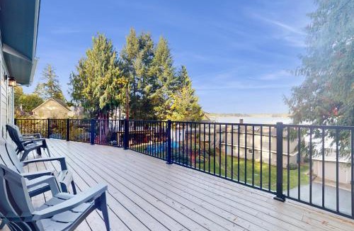 Lake Goodwin House | Lake Goodwin Retreat