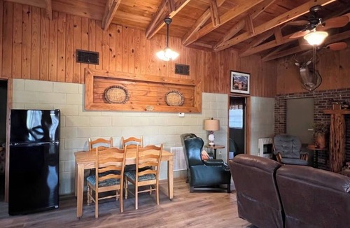 Kirby Cabin | Lake Greeson Cabin Water View, Walk to Water Peaceful 3BR Retreat