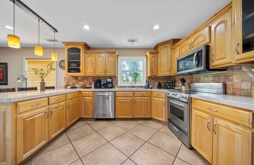 Lake Hamilton House | Lake Hamilton Game Room, Hot Tub, Kayaks, Fire Pit