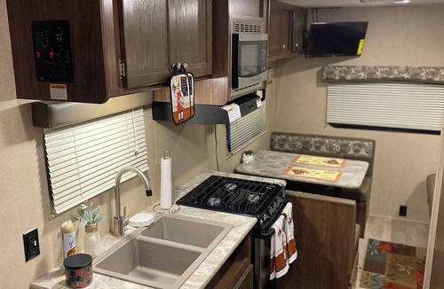 Fortson RV Rental | Lake Harding Retreat 2